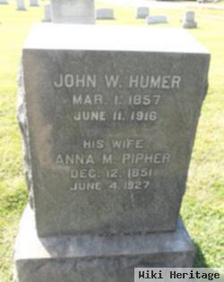 John W Humer