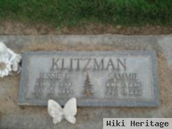 Sammie C Klitzman