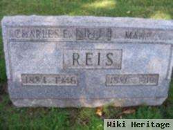 Mabel J. Reis