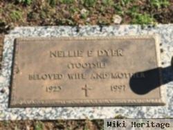 Nellie E "tootsie" Dyer