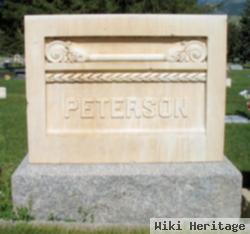 Metta Maria "neti" Hansen Peterson