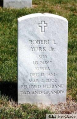 Robert L York, Jr