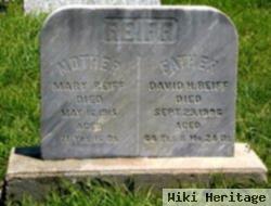 David H Reiff