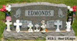 Earl Edmonds