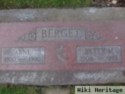 Betty Berget