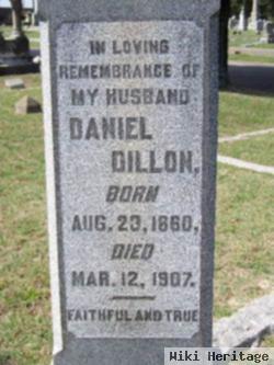 Daniel Dillon