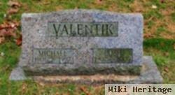 Rose Valentik