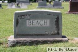 Jessie L Beach