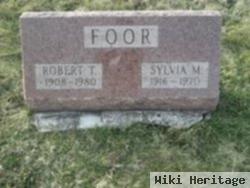 Robert T Foor