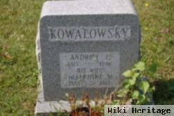 Andrew E Kowalowsky