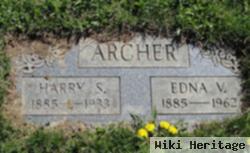 Harry Smith Archer