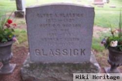 Hattie B. Hudson Glassick