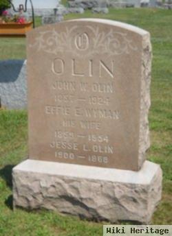 Jesse L Olin