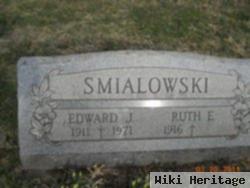 Ruth Ellen Hughes Smialowski