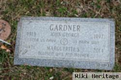 Marguerites S Gardner