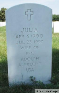 Julia Albrecht