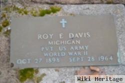 Roy E Davis