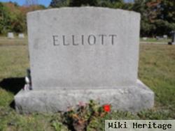 Ruth E Elliott