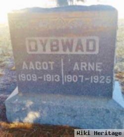 Arne G. Dybwad