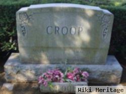 Mary E Croop