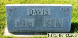 Phil E Davis