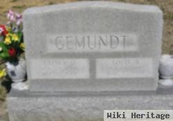 Esther M Gemundt