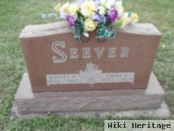 Robert Newton Seever