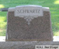 Minnie Schwartz