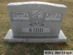 Herbert E Kidd