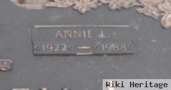 Annie L Shirley