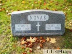 Alvin H Novak