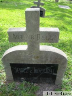 Arthur Bell