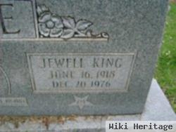 Jewell King Buse