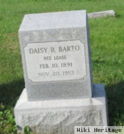 Daisy B Barto