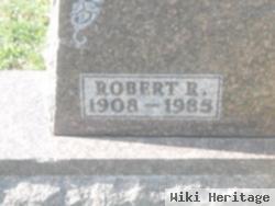 Robert R Mott