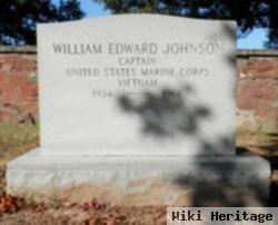 Capt William E Johnson