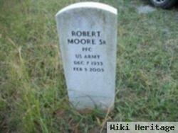 Robert Moore, Sr