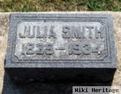 Julia Carr Smith