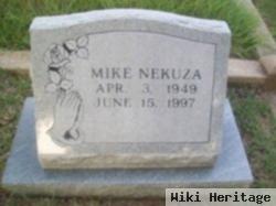 Mike Nekuza