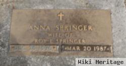 Anna Springer