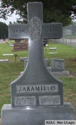 Gil Jaramillo