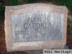 Pearl M Larson Gardner