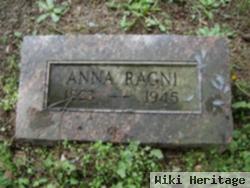 Anna Ragni