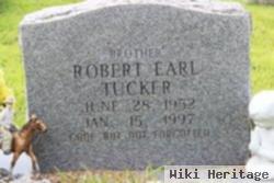 Robert Earl Tucker