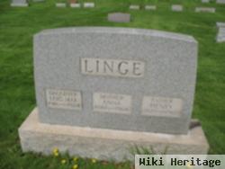 Lois May Linge