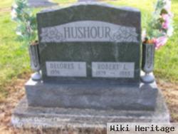 Delores I Hushour