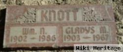 Gladys M Knott