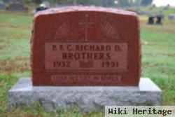 Pfc Richard D Brothers