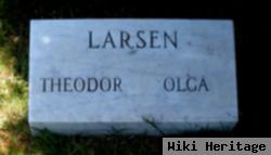 Theodor Larsen