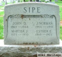 John D Sipe